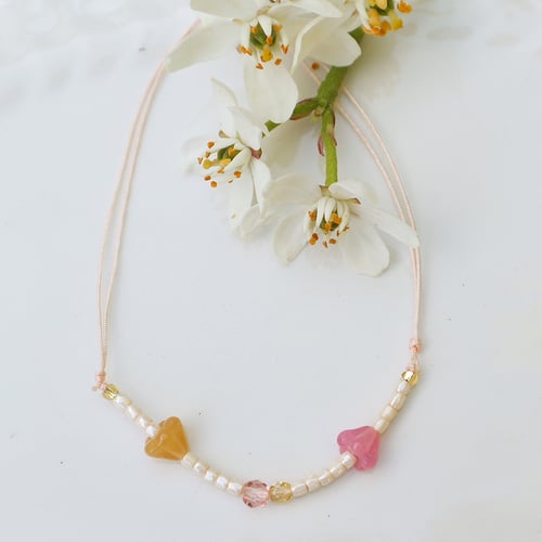 Image of Bracelet fleurs de printemps rose - pêche