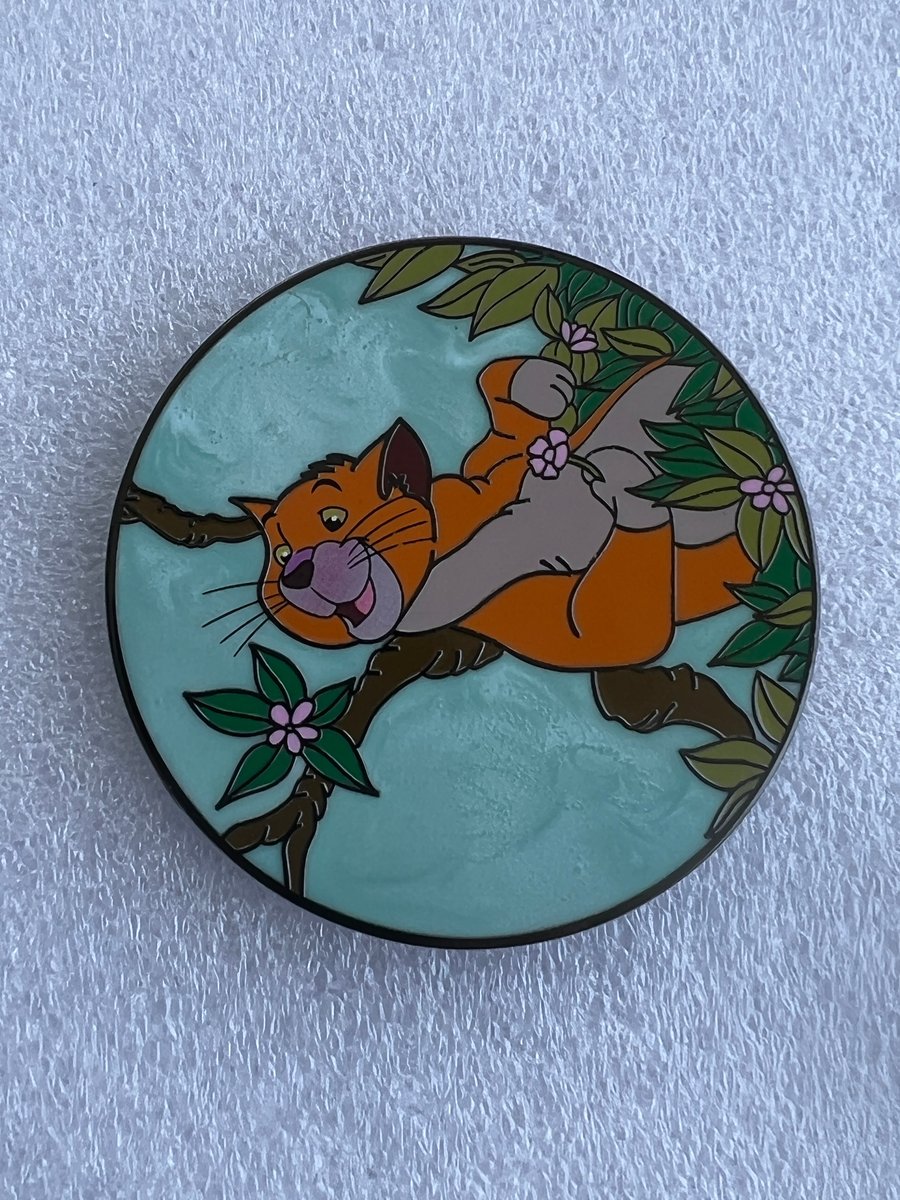 IN-STOCK - Furry Friends - O'Malley | Da'Vinci Fantasy Pins