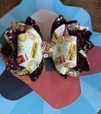 Image 4 of Wonka “Golden Ticket” Bow