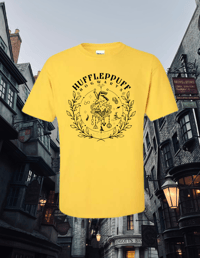 Hufflepuff Vintage Yellow T-Shirt 