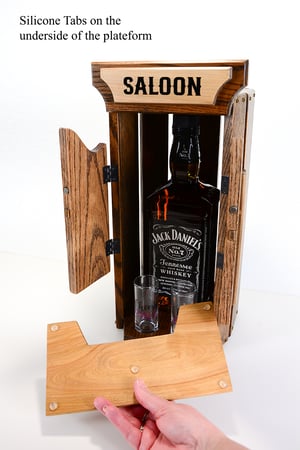 Image of Oak Whiskey Bourbon Caddy with 2 Shot Glasses, Whiskey Lover Unique Drinking Gift, Liquor Cabinet