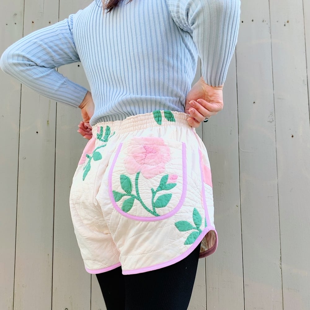 Image of Retro Quilt Shorts — Antique Roses