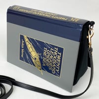 Image 1 of Twenty Thousand Leagues Under the Sea Book Purse, Jules Verne