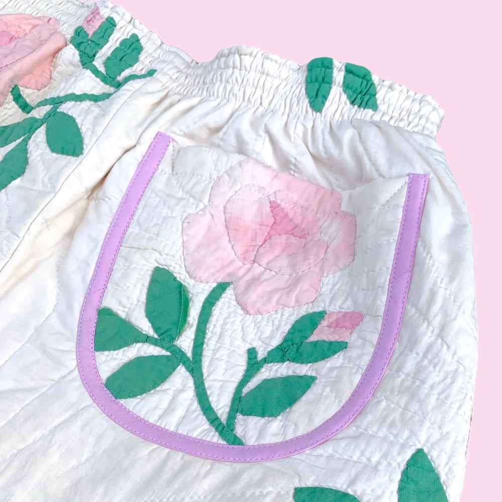 Image of Retro Quilt Shorts — Antique Roses
