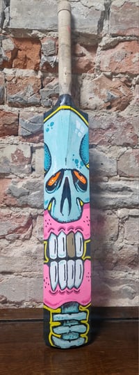 Image 1 of Ice Skull & Toof Cricket Bat 
