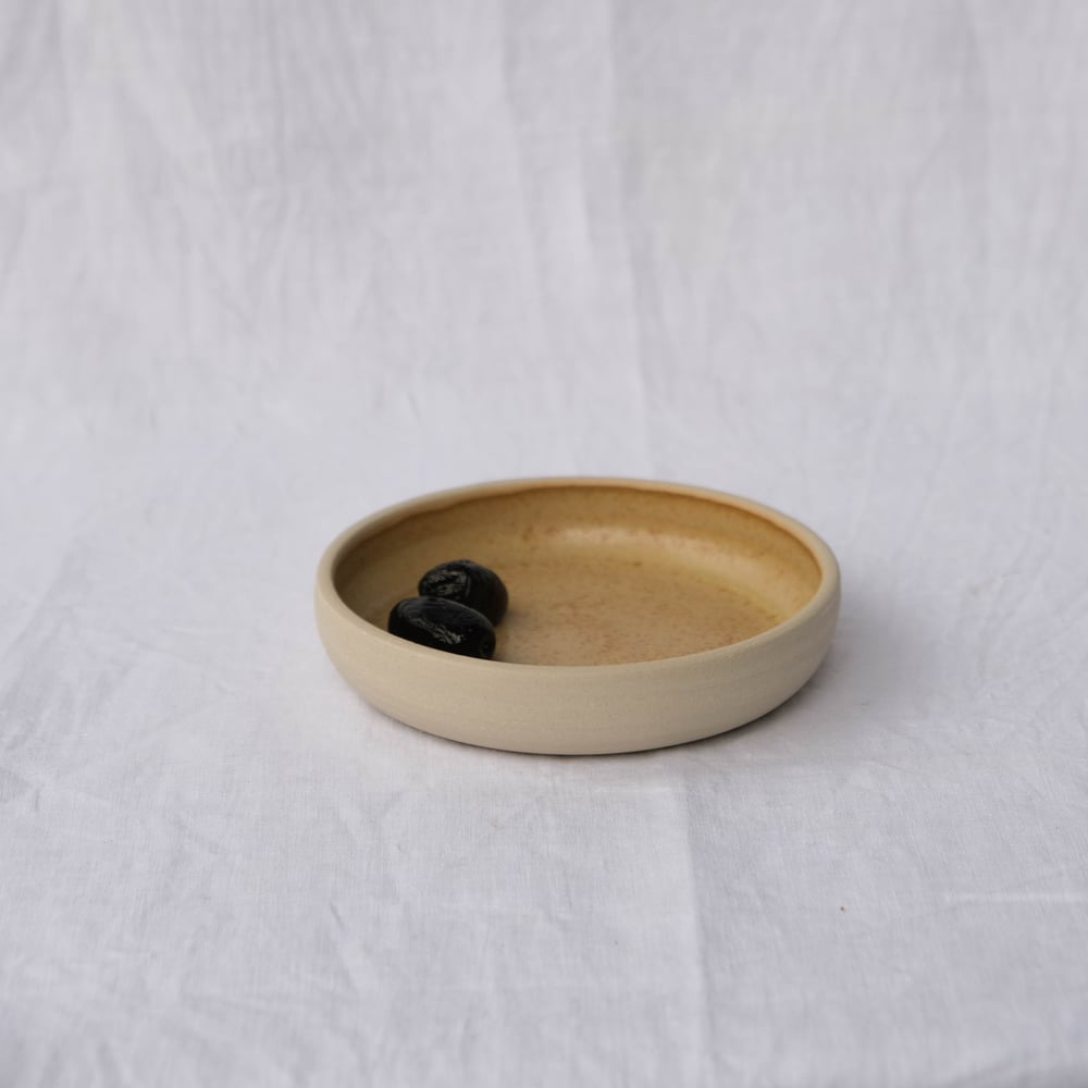 Image of Small plate - Sand