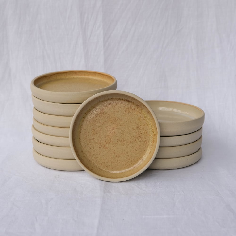 Image of Small plate - Sand