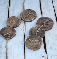 Image 2 of Wooden  buttons *set  3