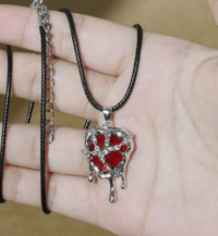 bloody heart necklace 