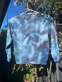 Image 2 of Scrunch kids crew neck size 8