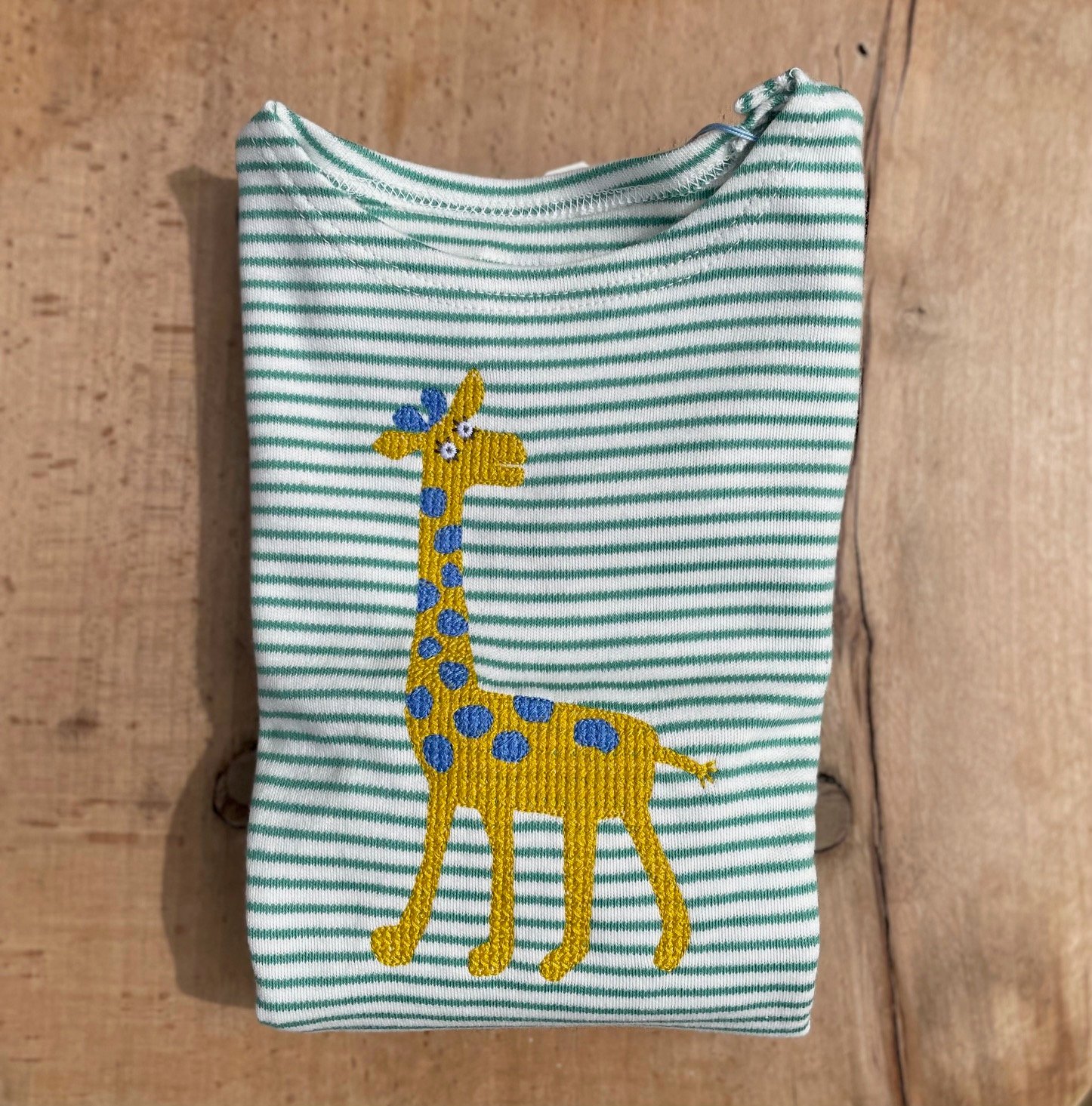Image of Grösse 62 * T-Shirt mit einem gestickter Giraffe Art.201302 (D)