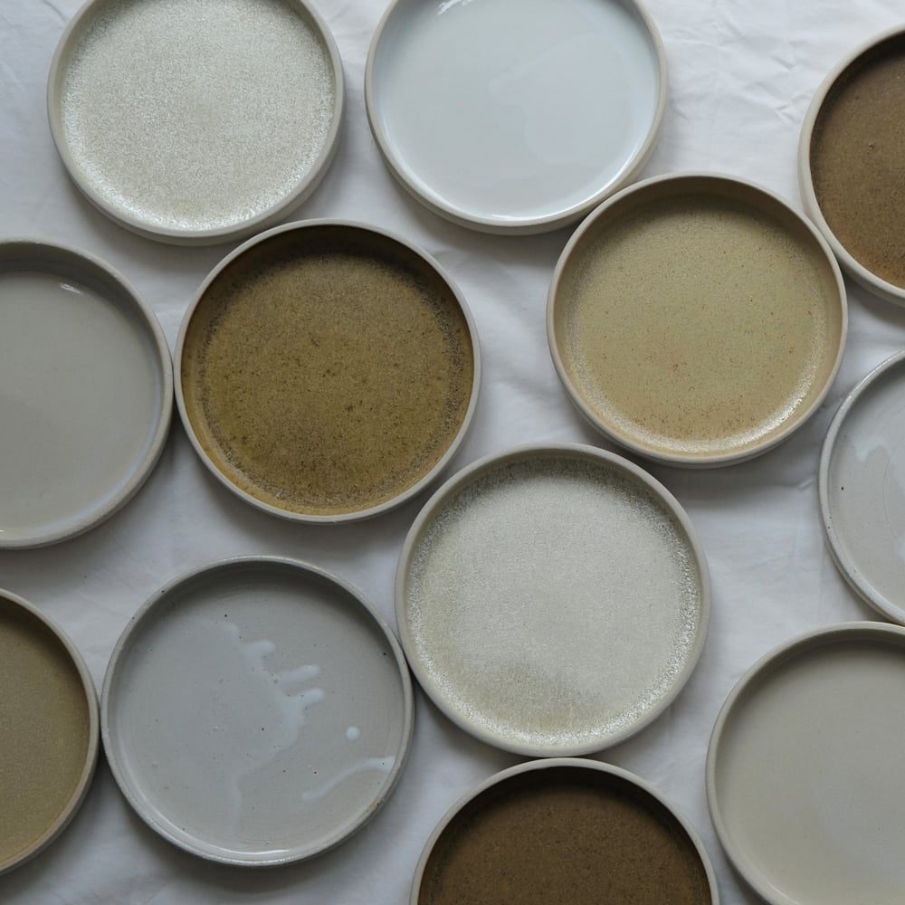 Image of Small plate - Ochre