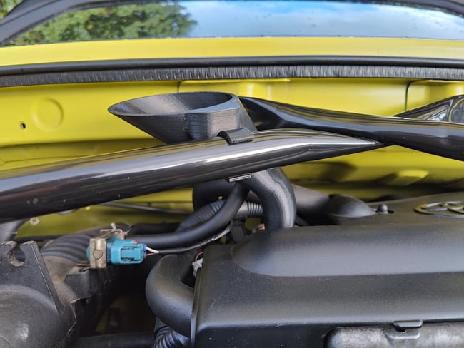 Toyota MR2 Spyder (ZZW30) Oil Funnel