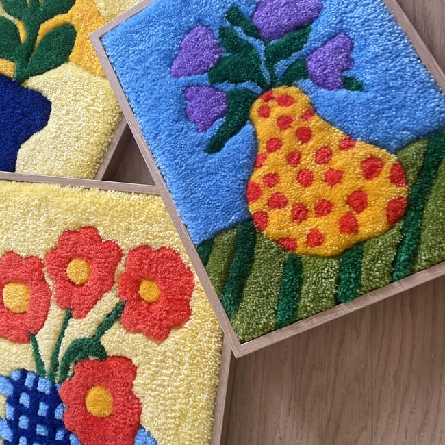 TAPIS ENCADRÉ - LES FLEURS VIOLETTE