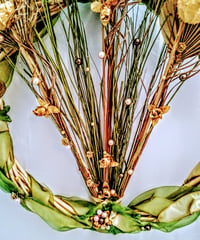 Image 2 of Wreath in Gold and Green