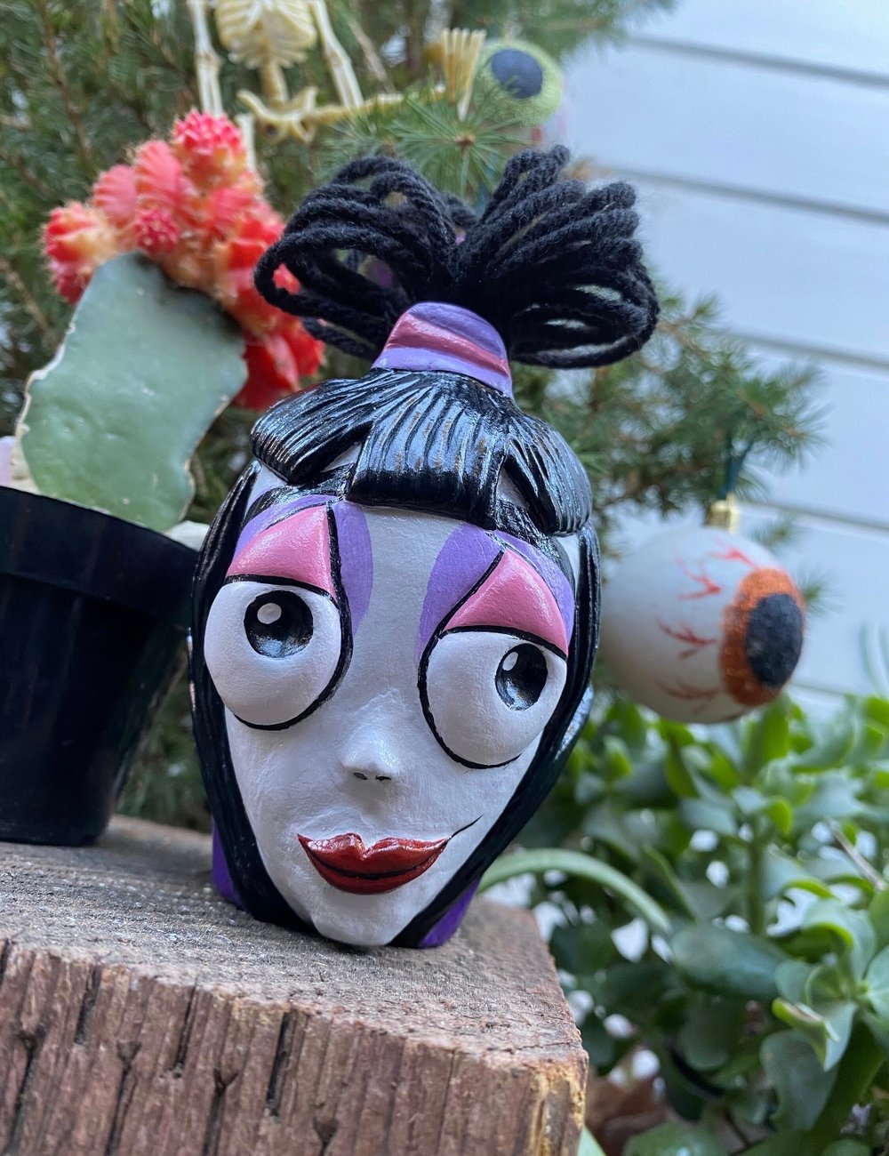 Image of Cartoon Miss Deetz (Indoor Planter)