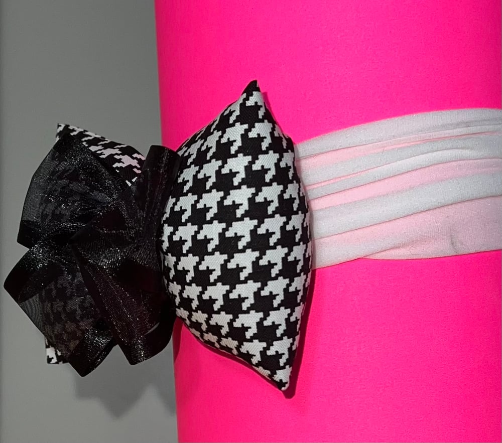 Image of PUFFIE BOW /Classic Black& White