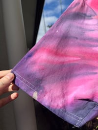 Image 3 of Rainbow/black gravity unisex t-shirt M