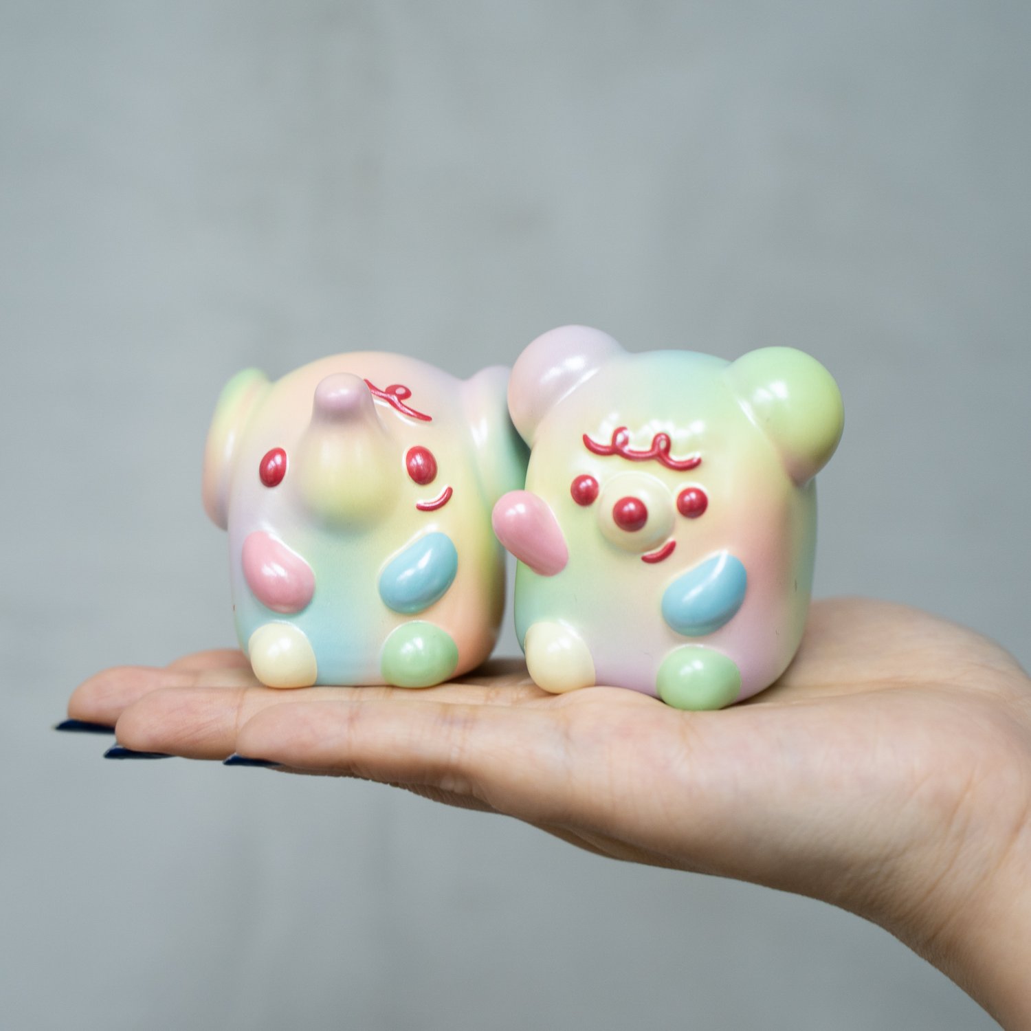 Image of ELFIE & MII PAN RAINBOW BREAD