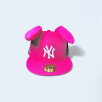 Image 3 of Hot Pink - Yankees Fitted