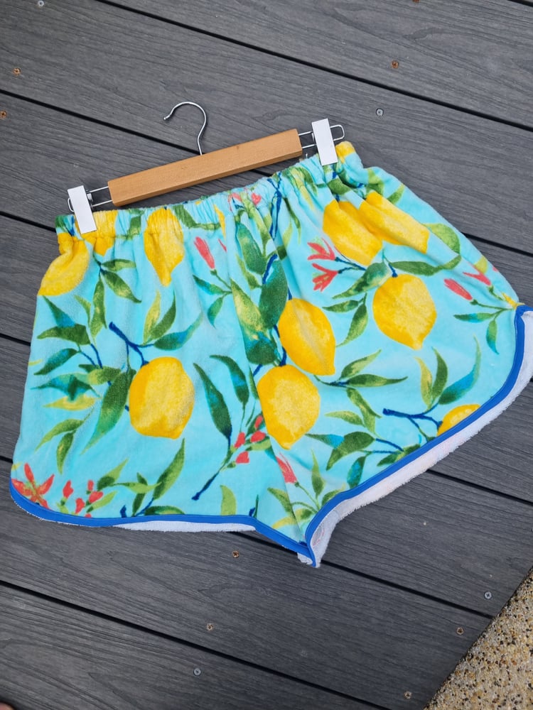 Image of TERRY SHORTS Blue Lemon. Size LARGE