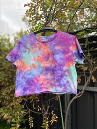 Image 1 of Scrunch girls cropped size 8