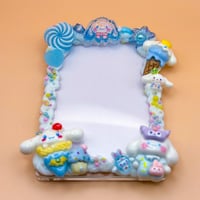 Image 2 of Cinnamoroll Magnetic Decoden Photocard Frame