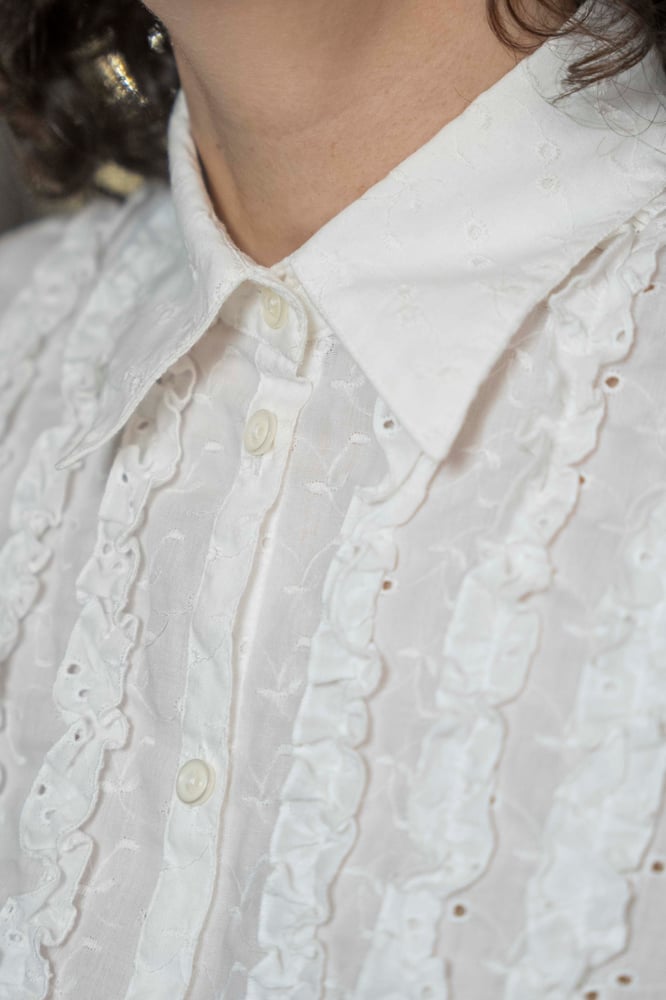 Image of Camicia sangallo white