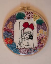 Image 3 of Embroidery - Kiki flower
