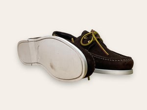 Image of Marinaio dark brown suede white sole by Brugnoli