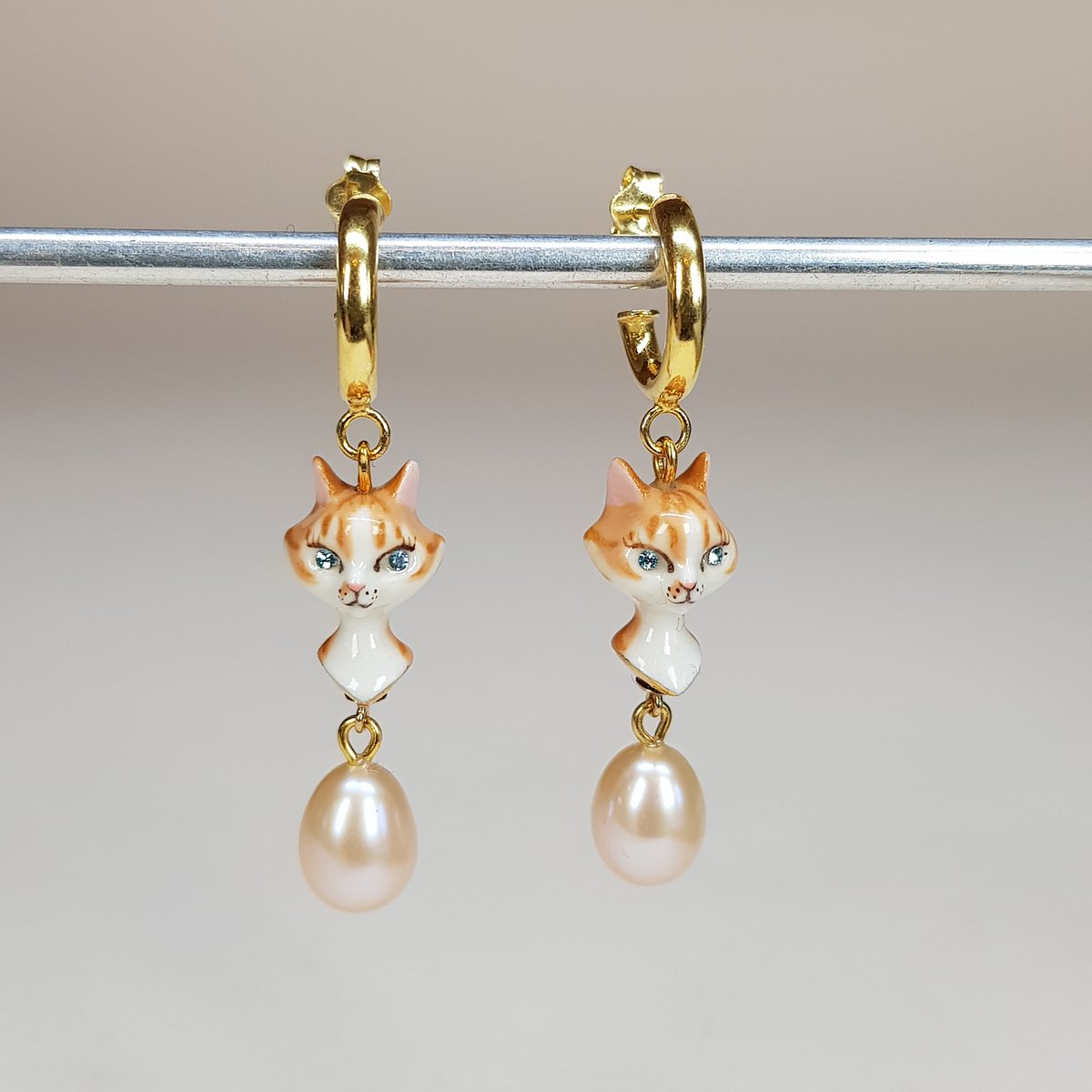 Image of Ginger Tabby Porcelain & Gold Vermeil Pearl Drop Earrings