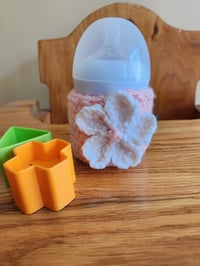 Image 3 of Flower Baby Bottle Cover