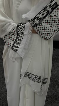 Image 3 of Keffiyeh Inspired Abaya (White)