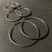 Image 2 of STREAMLINE | Roundtrip Hoop Earrings