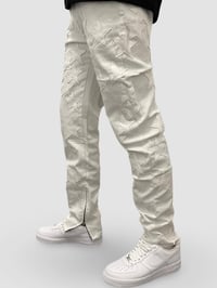 Image 2 of Stars White Jean