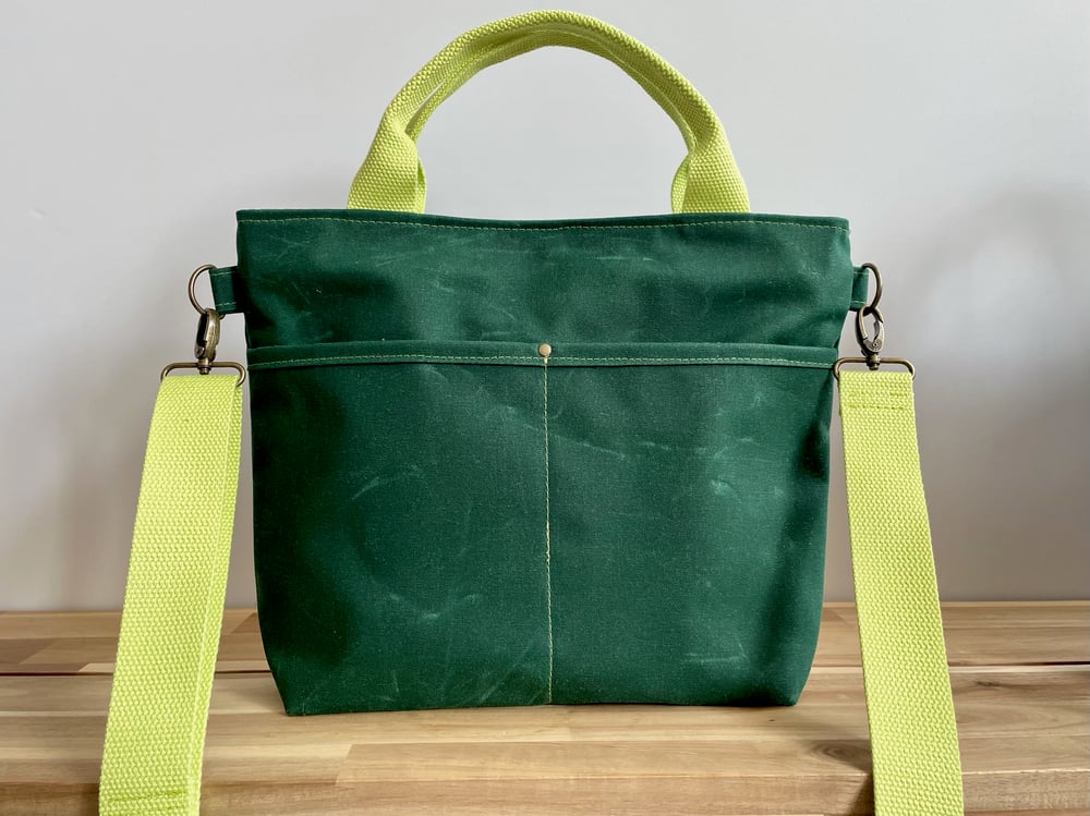 Image of Pre-Order Kelly Green Crossbody Crafting Tote
