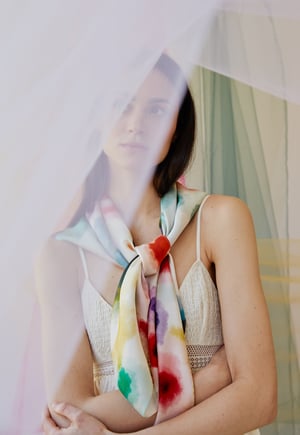 Image of Pañuelo 100% seda Rochas .