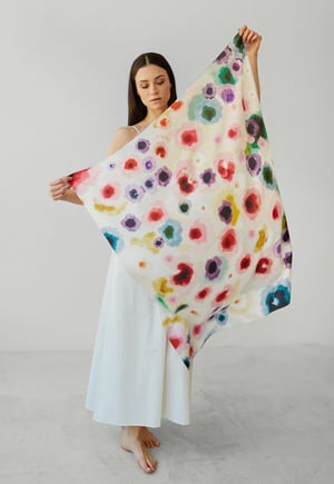 Image of Pañuelo 100% seda Rochas .