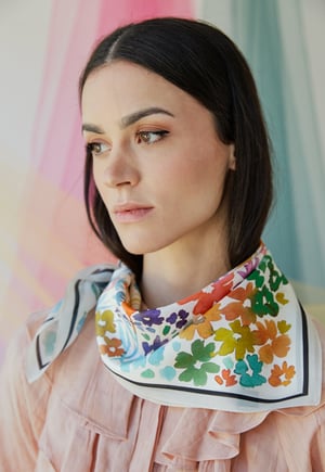 Image of PAÑUELO 100% SEDA MAMÁ.