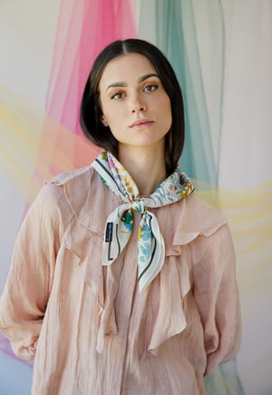 Image of PAÑUELO 100% SEDA MAMÁ.