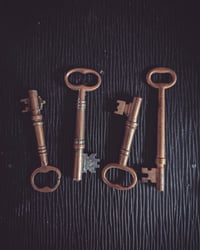 Image 3 of Brass skeleton keys