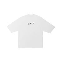 t.i.n.a.s EMBROIDERED TEE