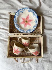 Image 6 of stargazer lily plate
