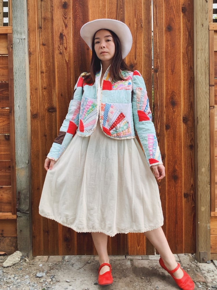 Image of Puff Sleeve Quilt Coat — Fans
