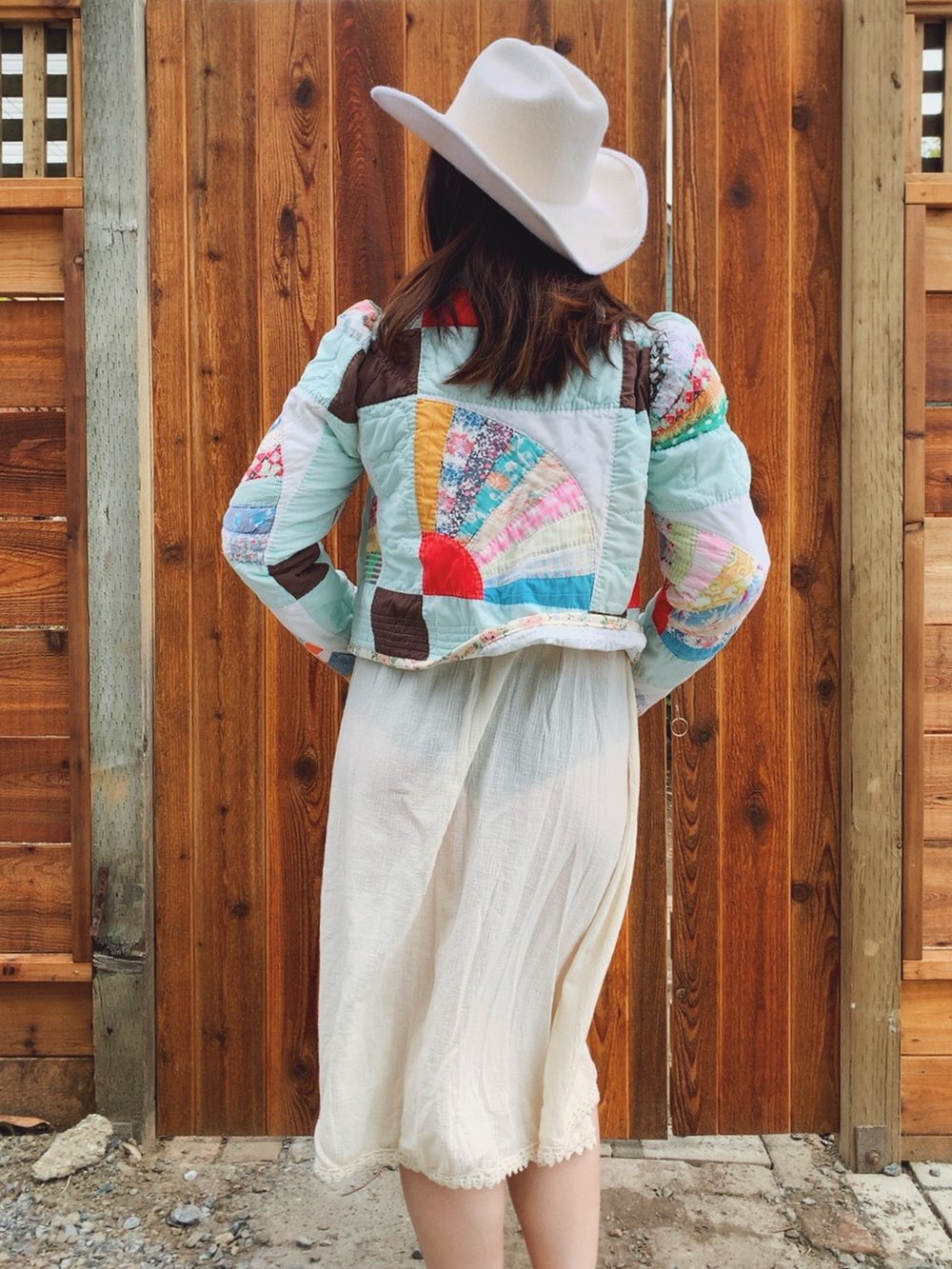 Image of Puff Sleeve Quilt Coat — Fans
