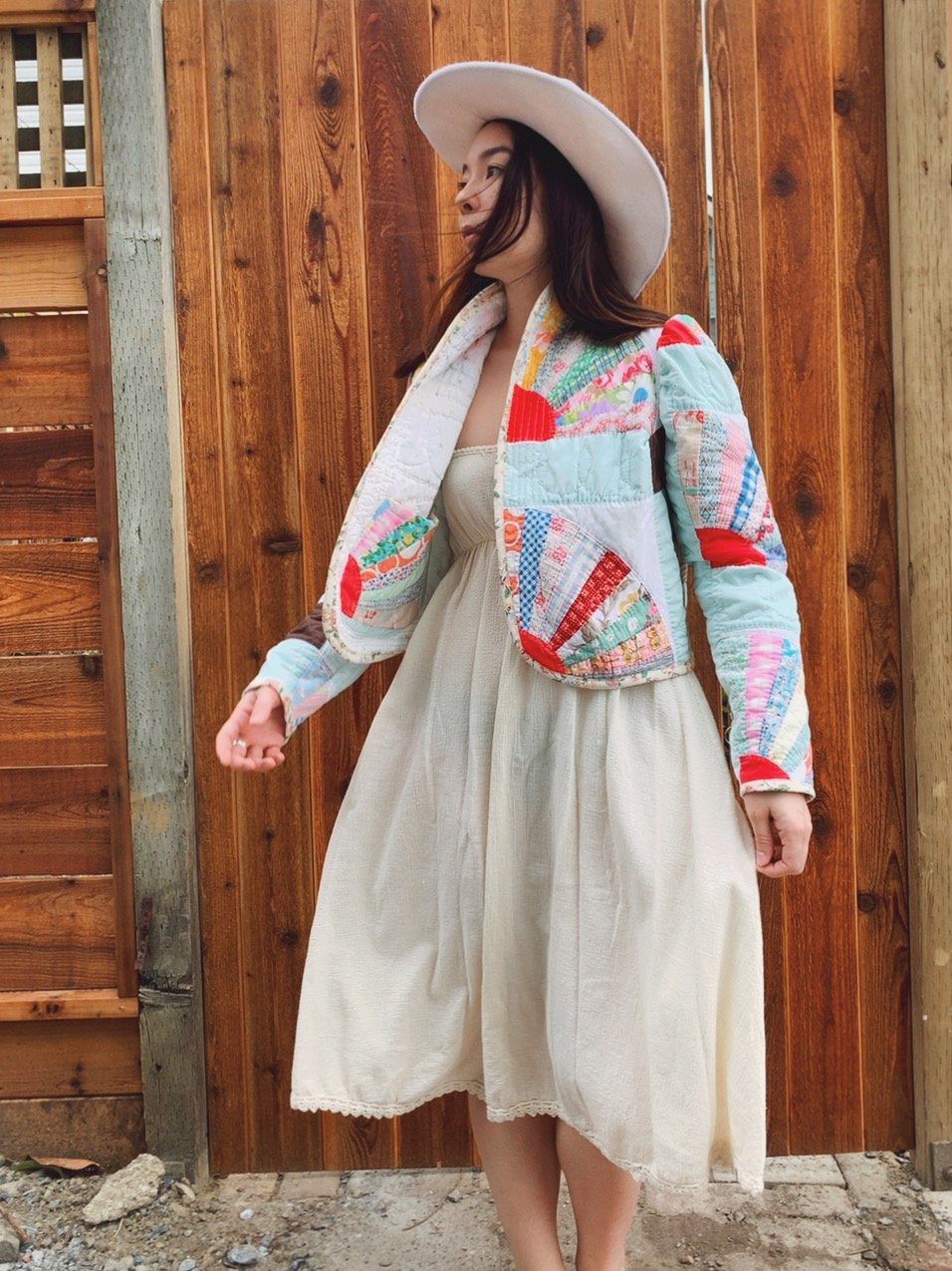 Image of Puff Sleeve Quilt Coat — Fans