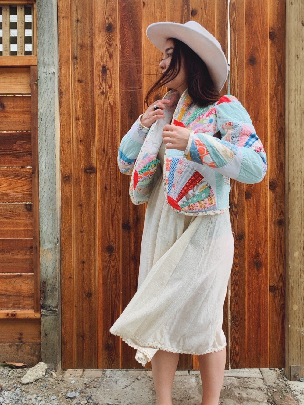 Image of Puff Sleeve Quilt Coat — Fans