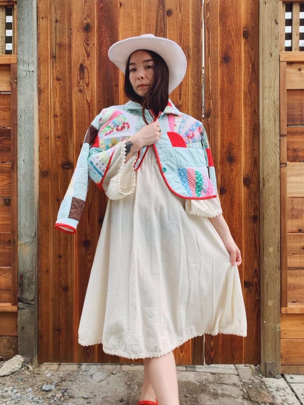 Image of Cropped Quilt Coat — Fans