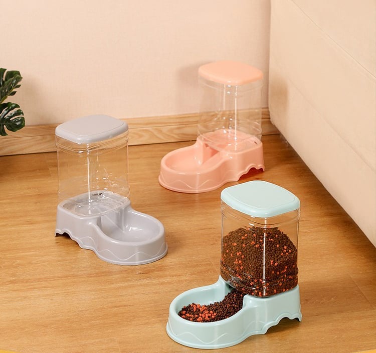 Pet automatic cat drinking bowl cat bowl large capacity dog bowl 3.8L combination food storage