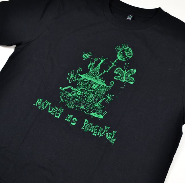 NATURE IS POWERFUL - Black